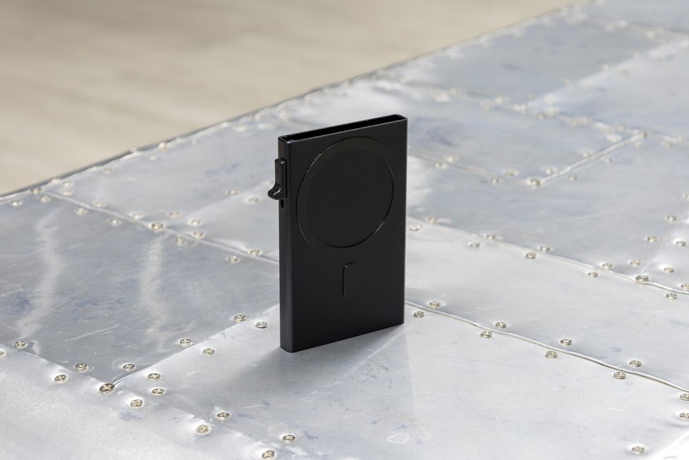 BrandCharger pasjeshouder Wally Mag | MagSafe-compatibel