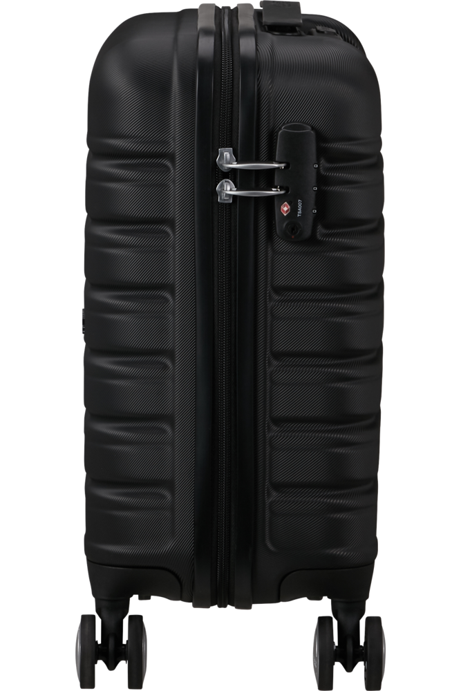 American Tourister Flashline Spinner Underseater