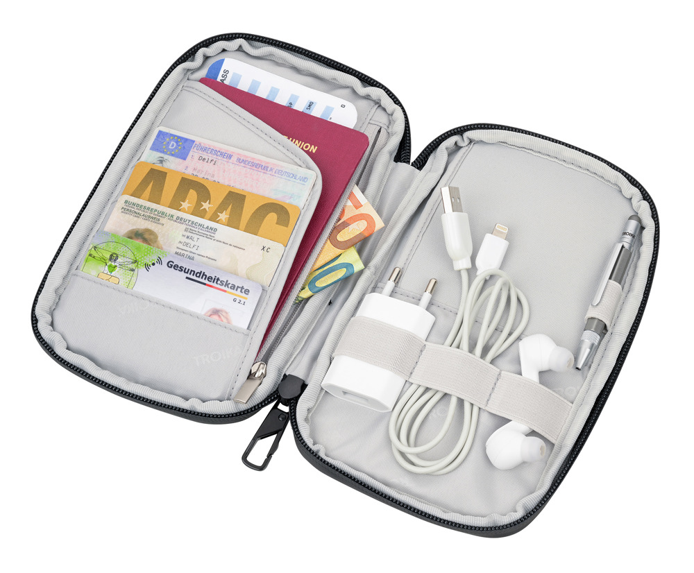 TROIKA Slimme reiziger TROIKA BLACK TECH TRAVELLER