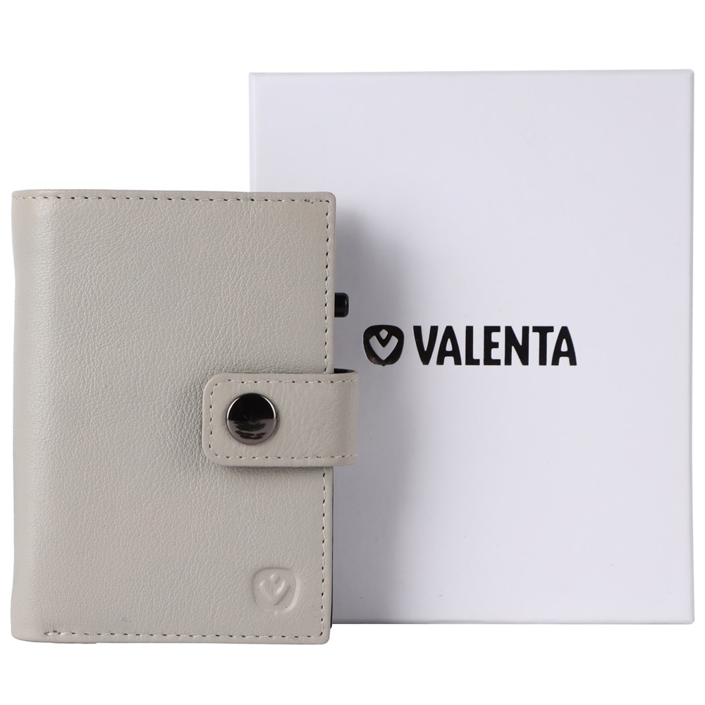 Card Wallet Leather MagSafe Luxe Off White