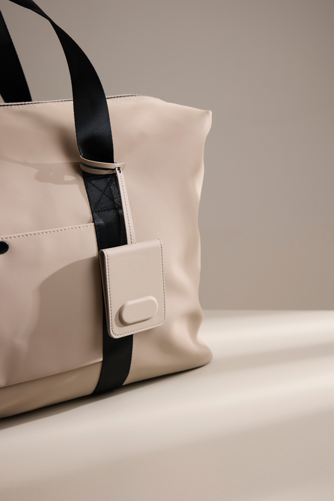 VINGA Baltimore RCS baggage label met dual finder