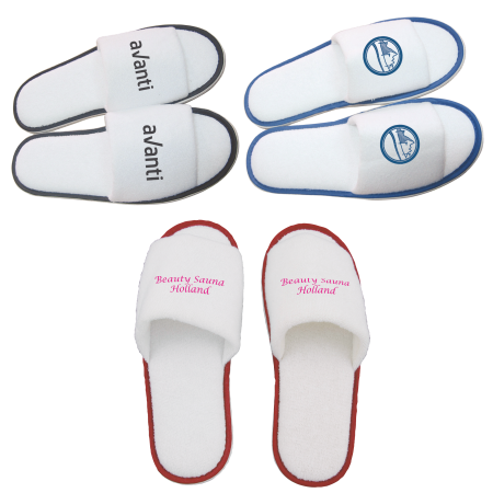 Paar slippers, badstof en open teen