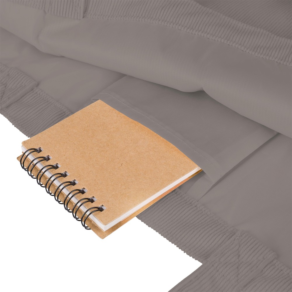 Corduroy draagtas Tino