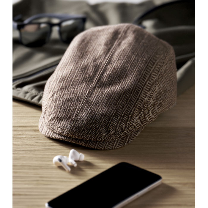 BLIND PEAK - Newsboy platte pet 335g/m²