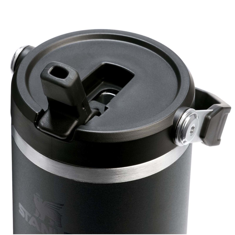 Stanley IceFlow™ 2.0 890 ml geïsoleerde roestvrijstalen beker met uitklapbaar rietje