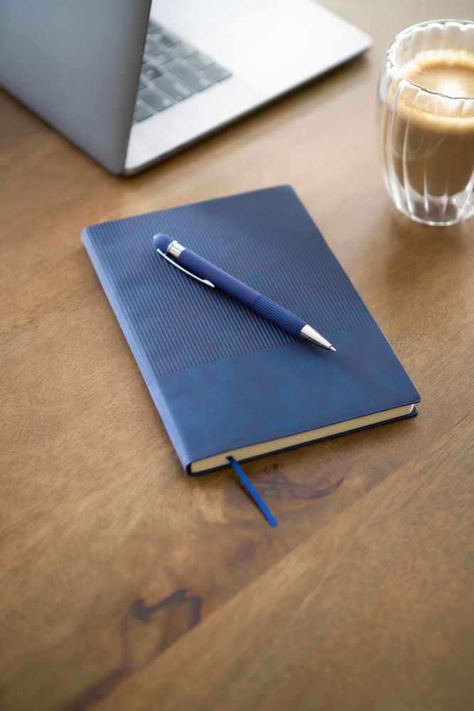 Gerecycled PU-notitieboek (A5) en balpenset Tarek