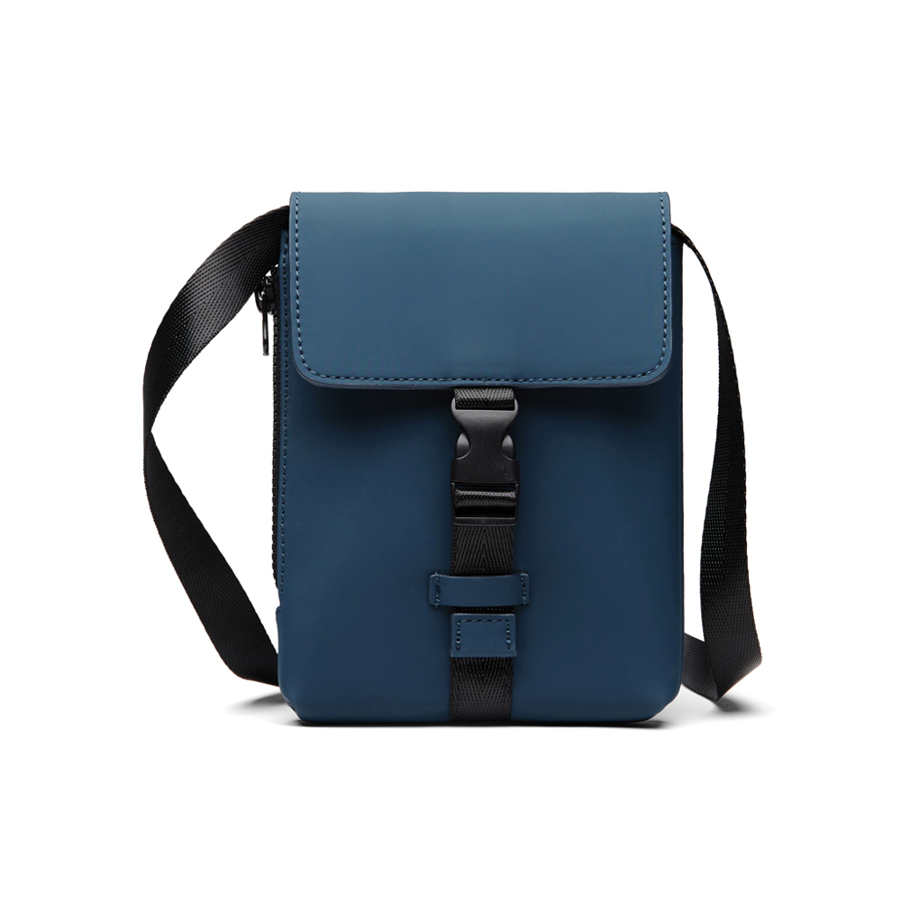 donkerblauw (± PMS 19-4110 TPG)